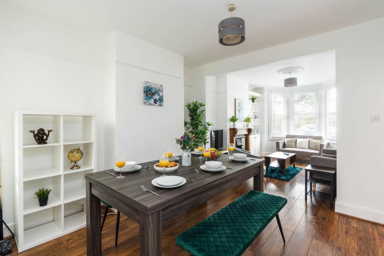 קרוידון Edridge Lodge Photo Id Required מראה חיצוני תמונה
